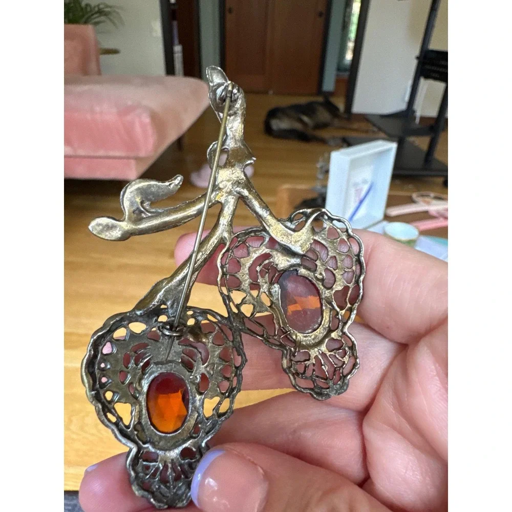 Filigree add touch